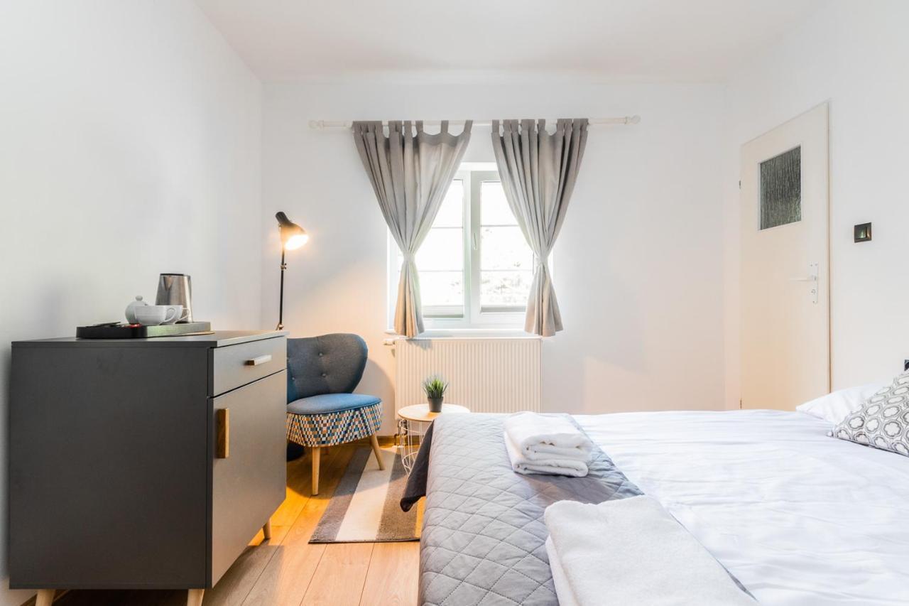 Hupkas Apartementy I Pokoje يانتار المظهر الخارجي الصورة